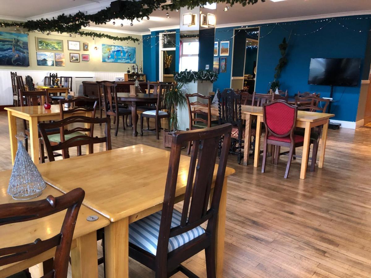 The Mounts Bay Inn Mullion Esterno foto