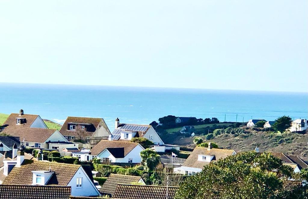 The Mounts Bay Inn Mullion Esterno foto