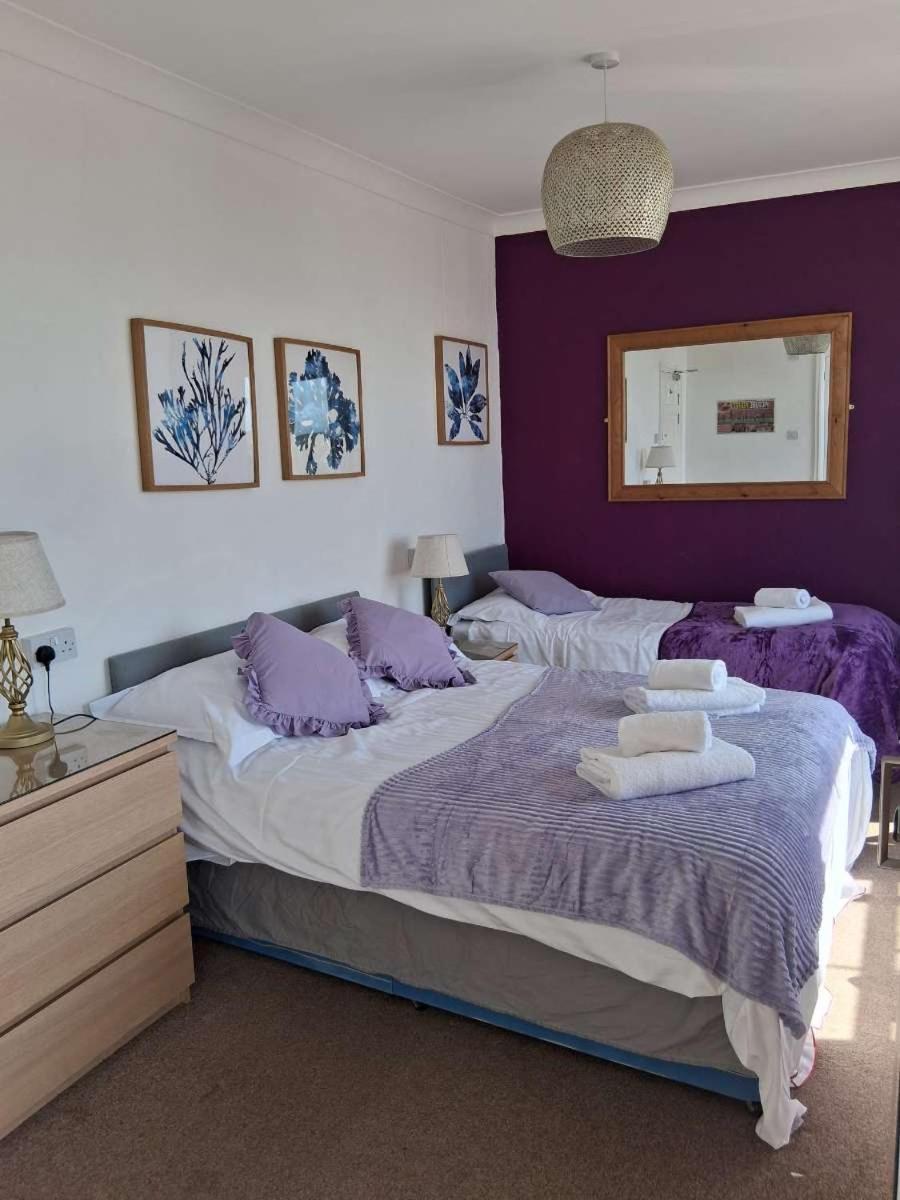The Mounts Bay Inn Mullion Esterno foto