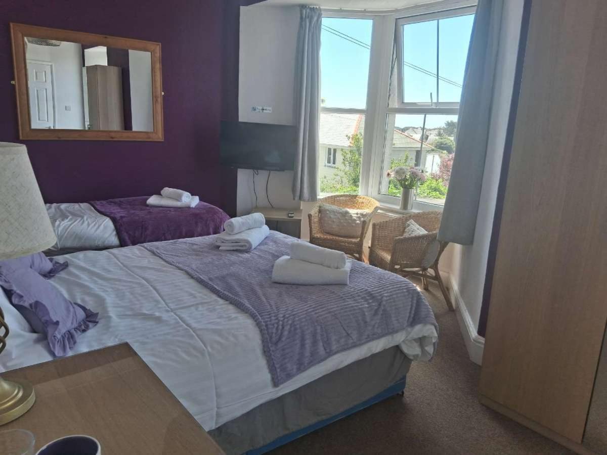 The Mounts Bay Inn Mullion Esterno foto